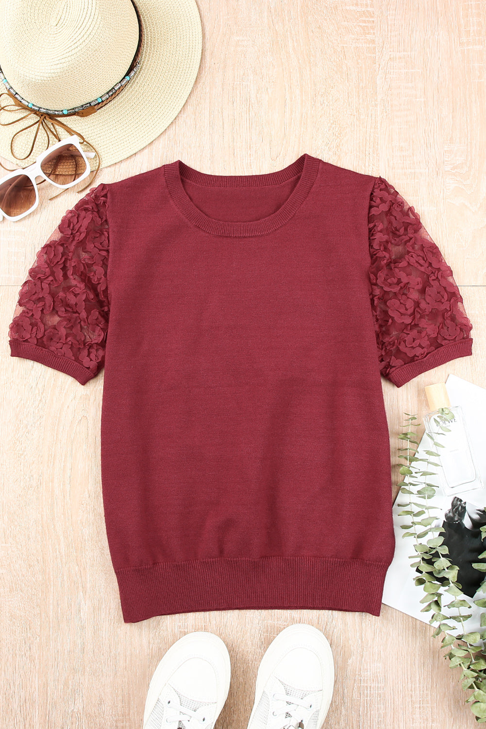 Applique Short Sleeve Knit Top